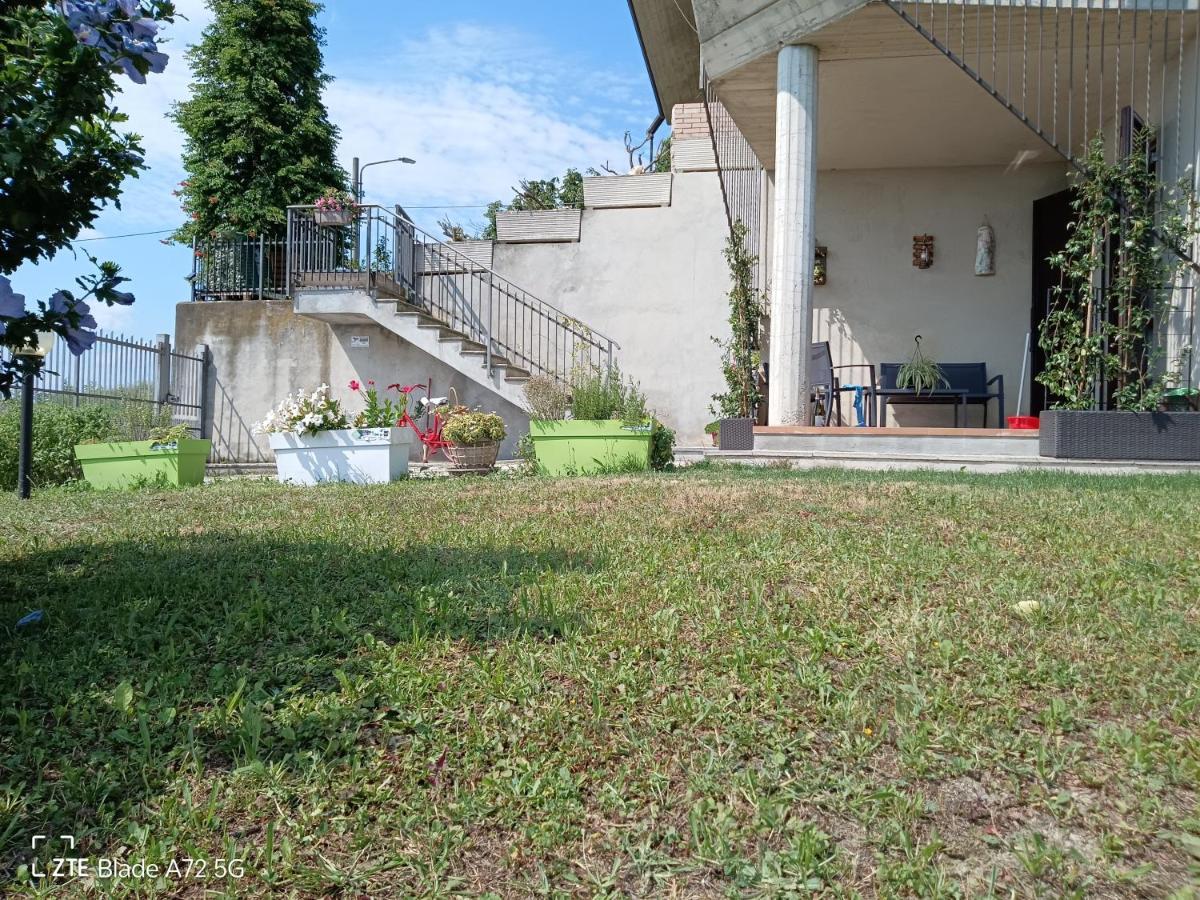 Maison Younesco - Villa Indipendente Exclusive Castagnole delle Lanze Eksteriør bilde